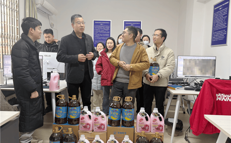 心系职工，，，，，，，，情暖人心——测绘公司开展2025年度“双节”送温暖活动