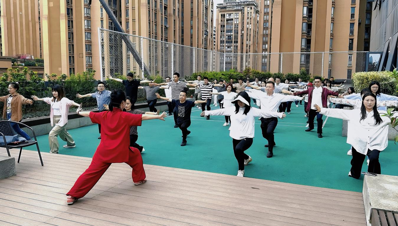 图片1 图片1