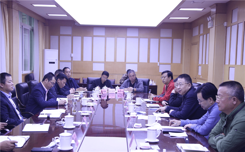 四川南宫ng28相信品牌力量与甘孜州政府对接灾后重建工作
