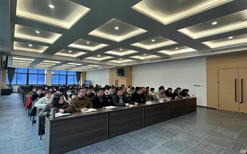 大力弘扬宪法精神，，，，，，推动进一步全面深化改革 ——兴蜀设计集团开展第五期法律法规知识培训会